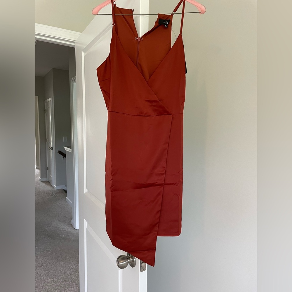 Brand new! Lulu’s lil burnt orange satin dress.  Cute & perfect for summer. 🧡